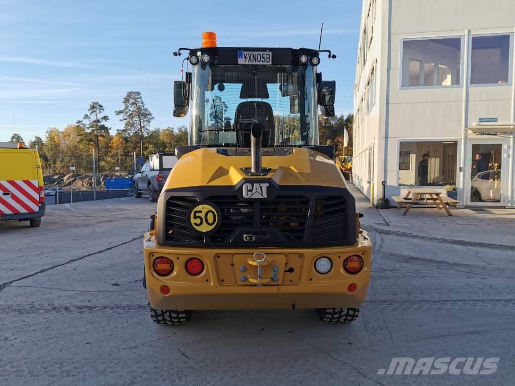 CAT 908 Pyöräkuormaajat