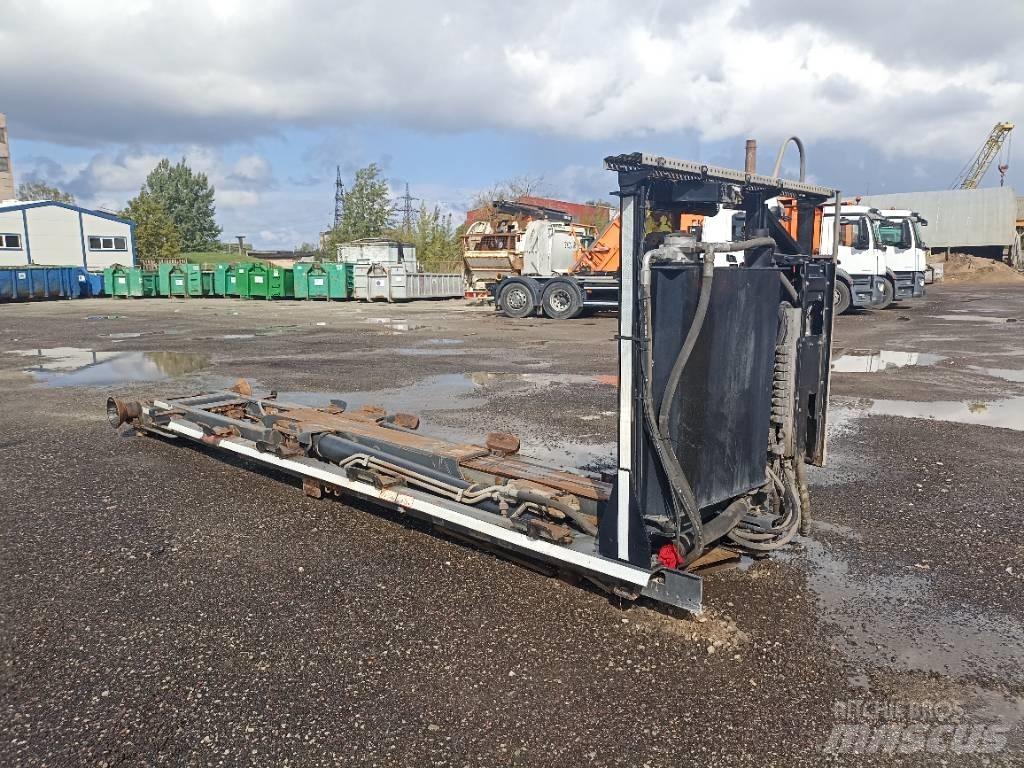 Multilift XR Koukkulavalaitteet