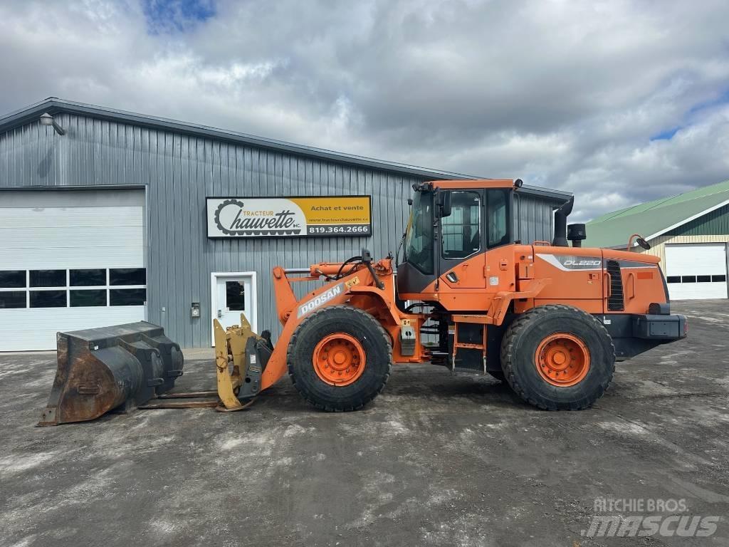Doosan DL220-5 Pyöräkuormaajat