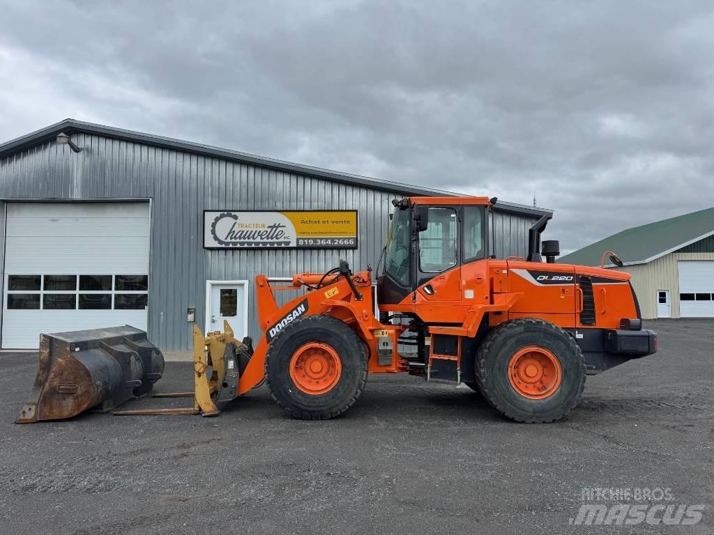 Doosan DL220-5 Pyöräkuormaajat