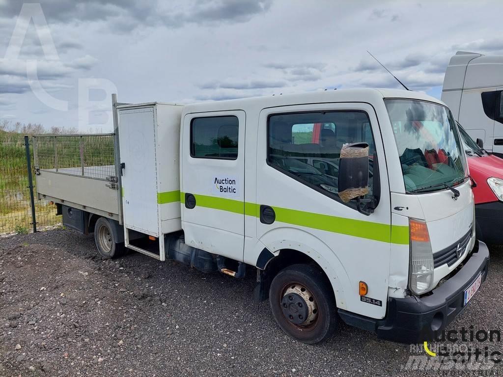 Nissan Cabstar Lava-autot