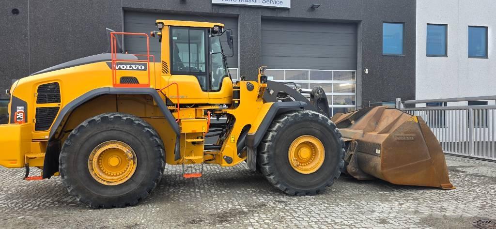 Volvo L 260 H Pyöräkuormaajat