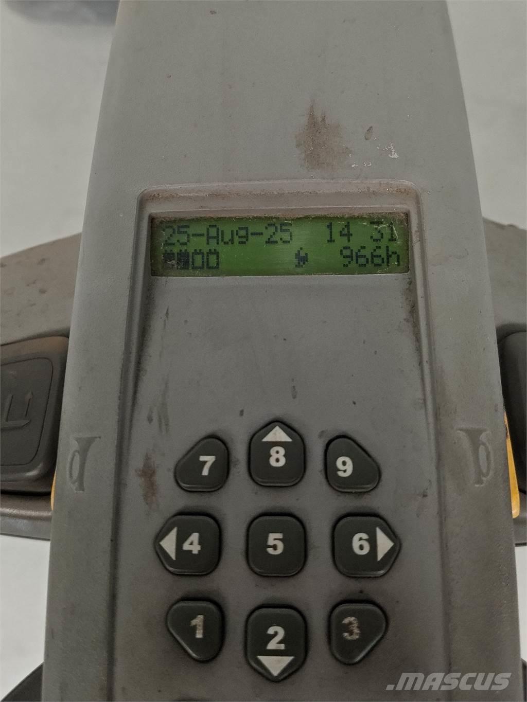 Atlet PLL180 Käyden ajettavat pinoamistrukit