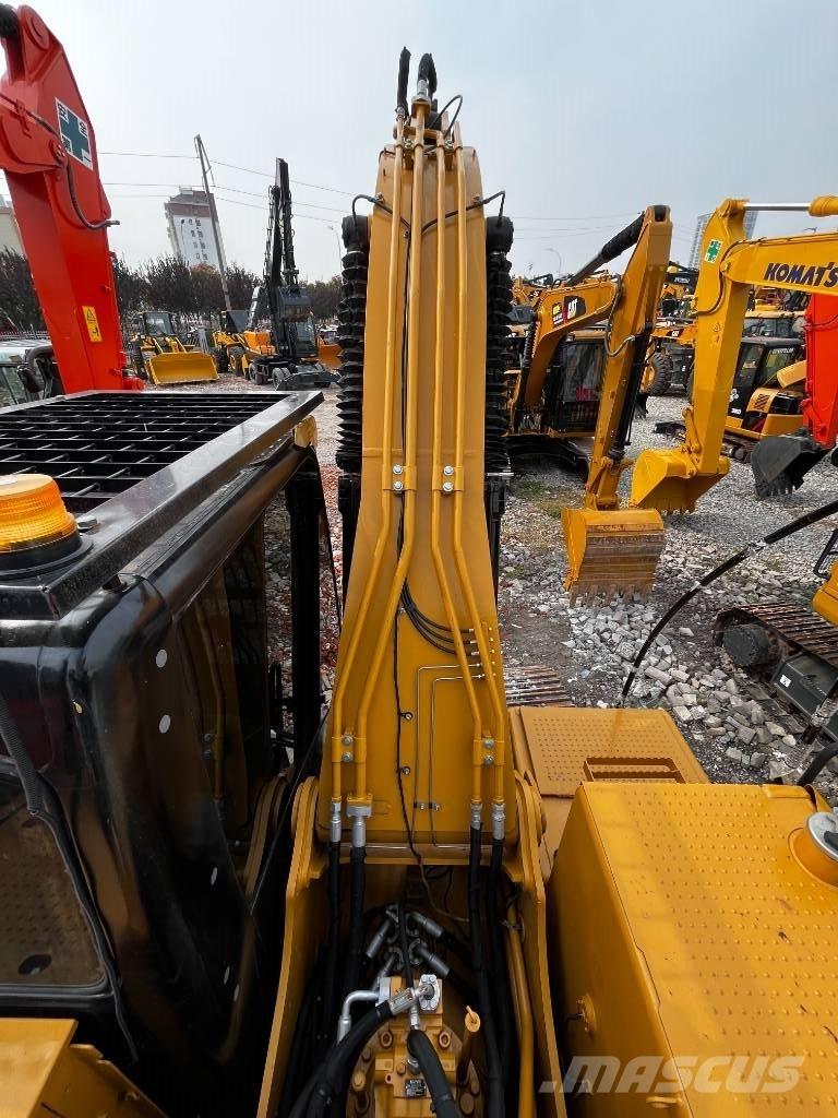 CAT 320 GX Telakaivukoneet