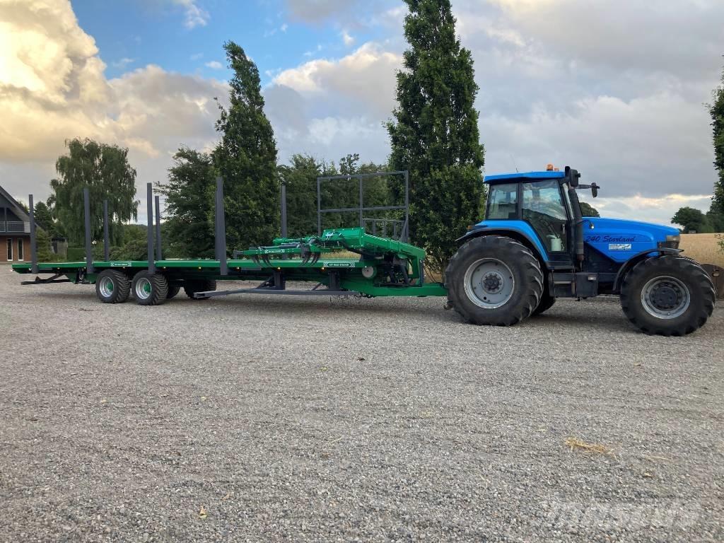  BALE STACKER GST Paalivaunut