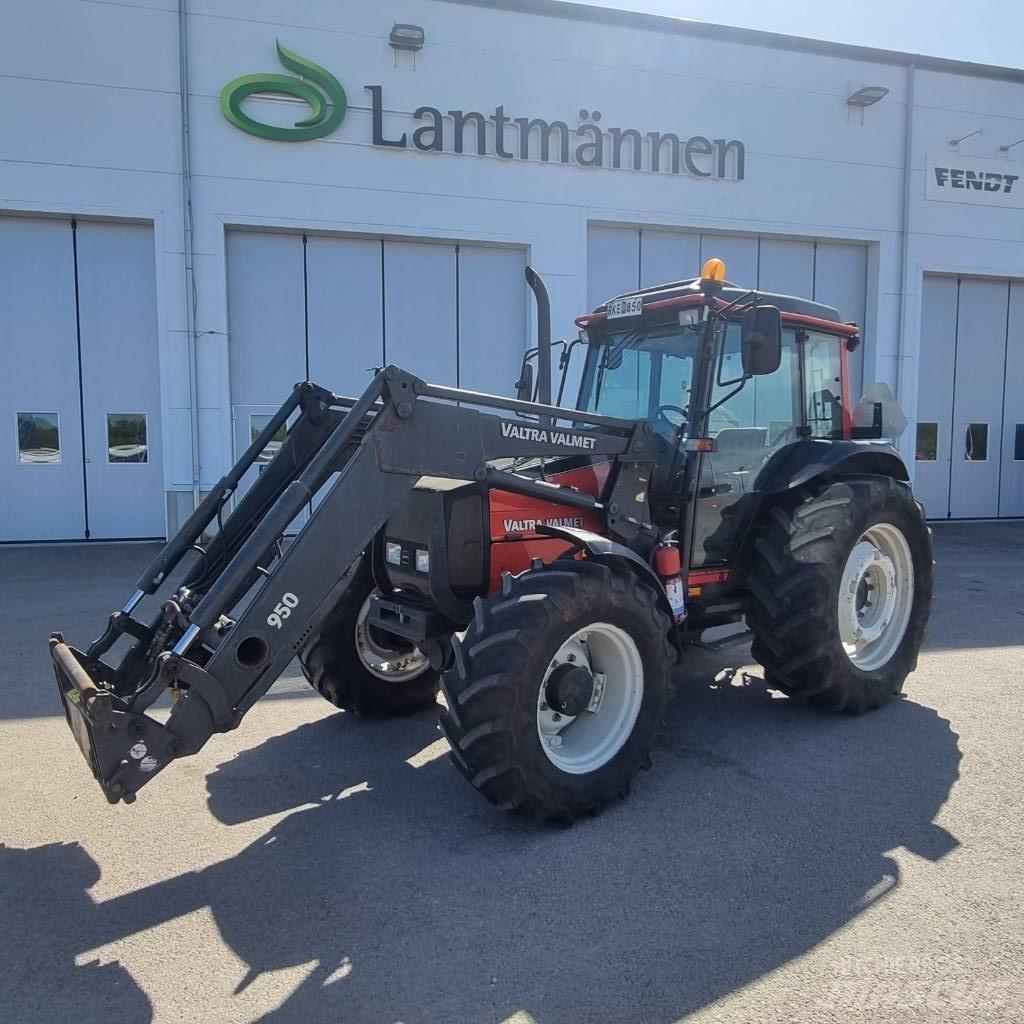 Valtra Valmet 900 Traktorit