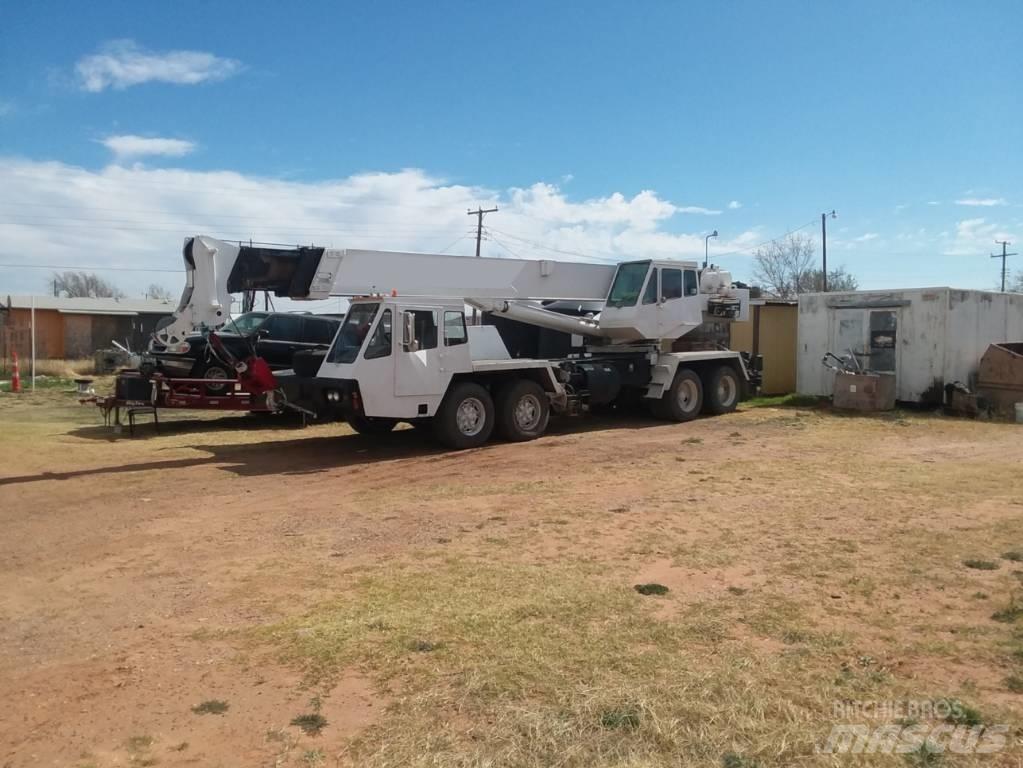 P&H T400XL Mobiilinosturit