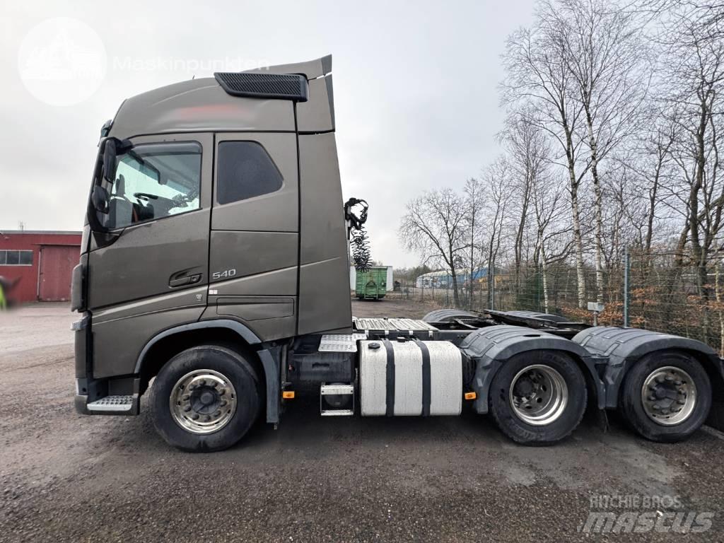 Volvo FH 540 Vetopöytäautot