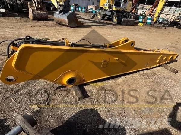 Liebherr R936 3.90m Puomit
