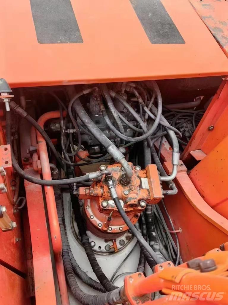 Doosan 225-7 Telakaivukoneet