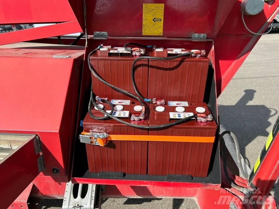 Denka-Lift DL 30 Hinattavat henkilönostimet