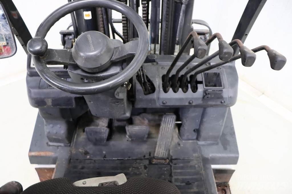 Nissan U1D2A20LQ Nestekaasutrukit
