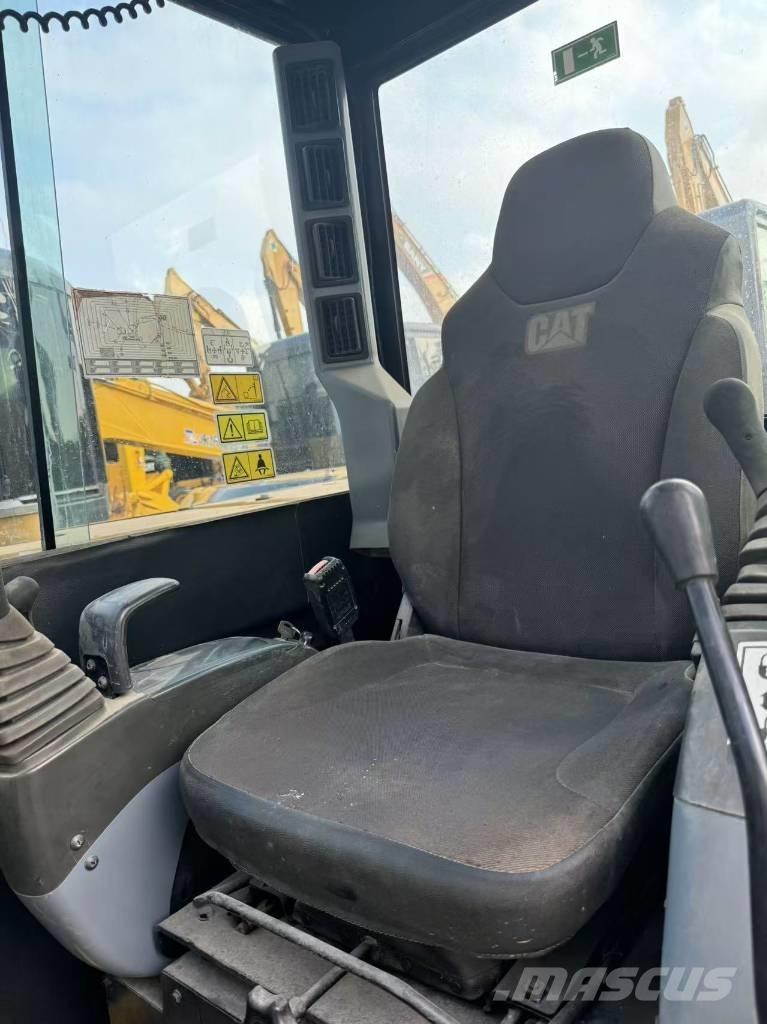 CAT 306e2 Minikaivukoneet < 7t