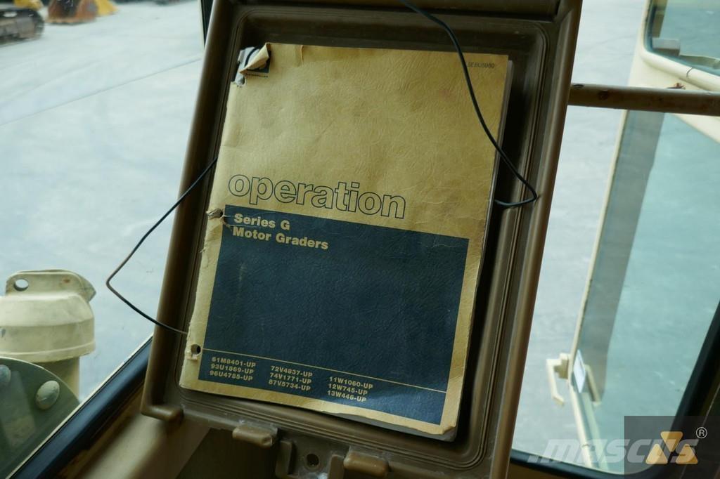 CAT 130G Ex-army Tiehöylät