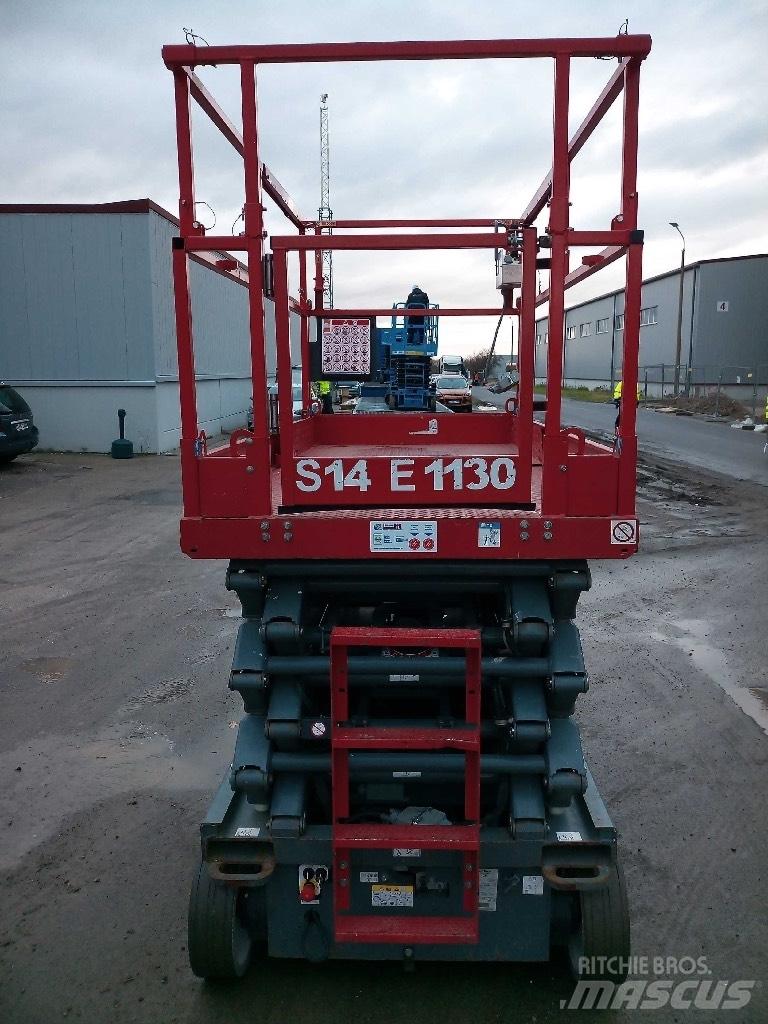 SkyJack SJ 4740 Saksilavat