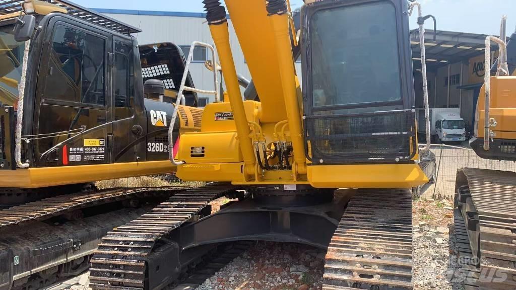 Komatsu PC 200 Telakaivukoneet