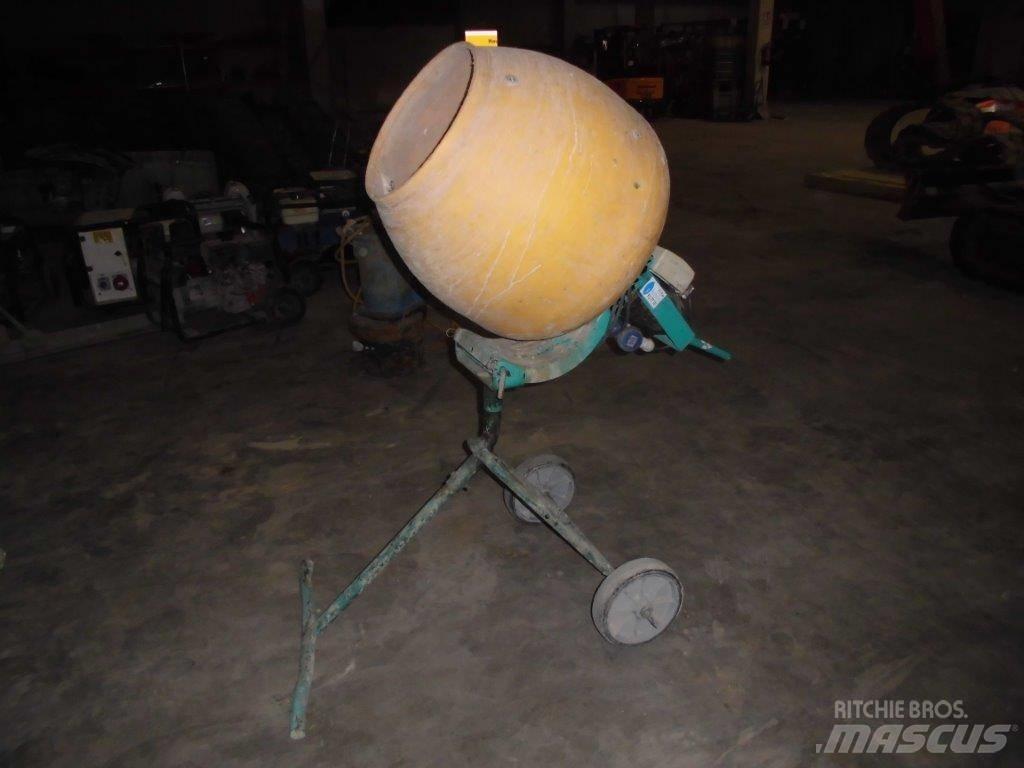 Imer MINIBETA HDPE Betoninsekoitin