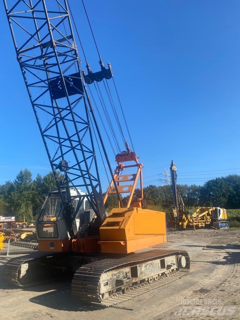 Hitachi KH 125- 3 Tela-alustaiset nosturit