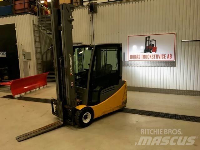 Jungheinrich EFG 220 Sähkötrukit