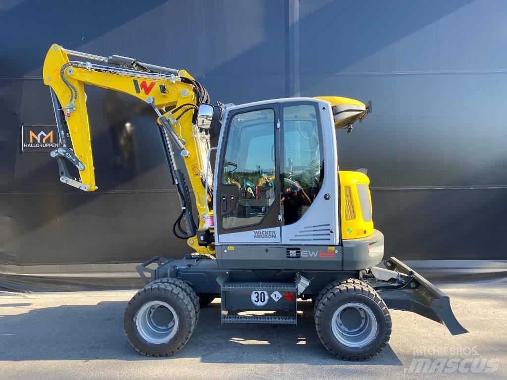 Wacker Neuson EW65 Pyöräkaivukoneet