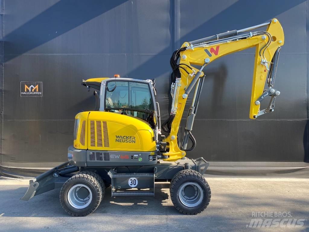 Wacker Neuson EW65 Pyöräkaivukoneet
