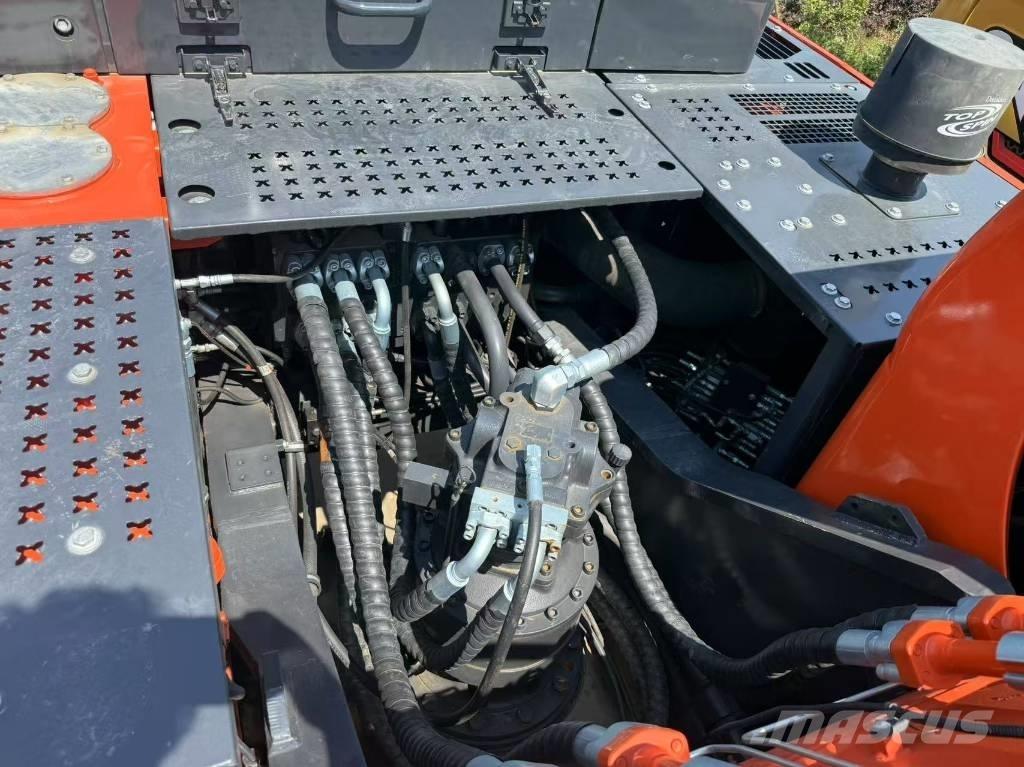 Doosan DX 340 Telakaivukoneet