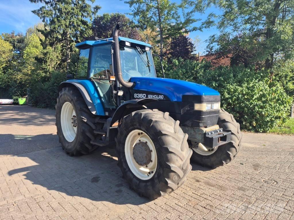 New Holland 8360 Traktorit