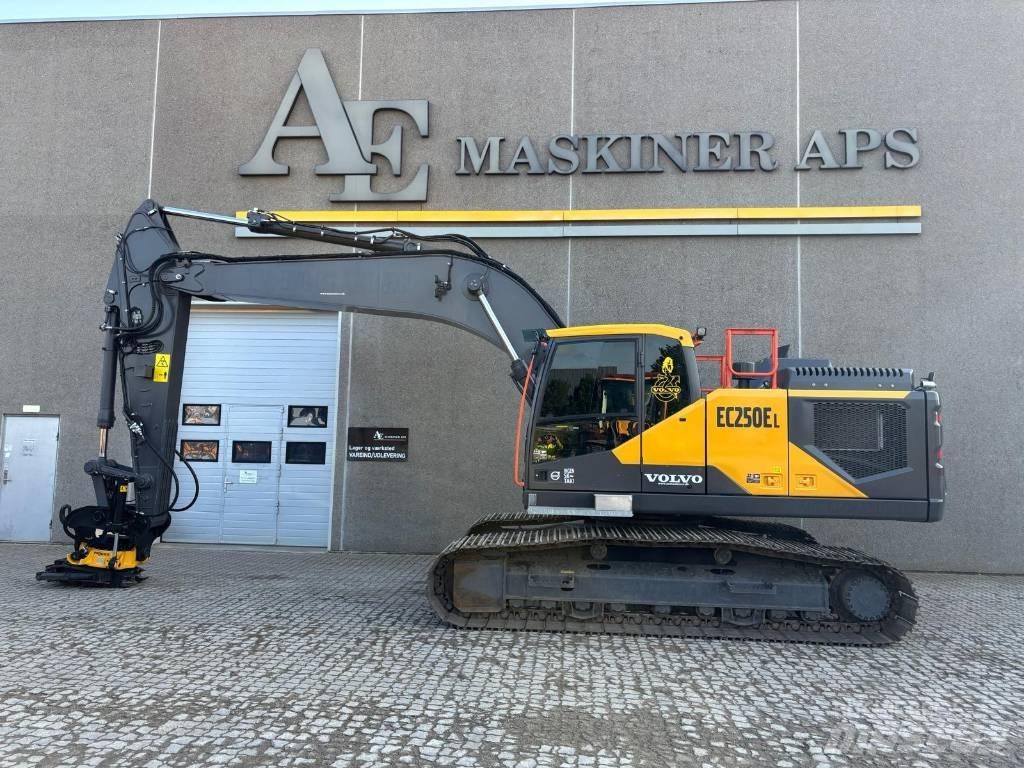 Volvo EC 250 EL Telakaivukoneet