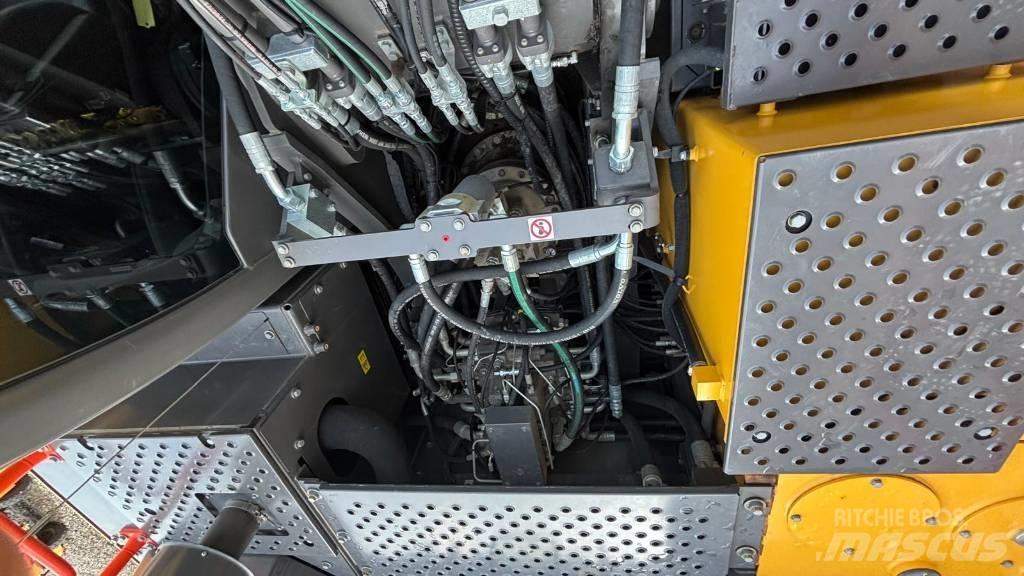 Volvo EC 250 EL Telakaivukoneet
