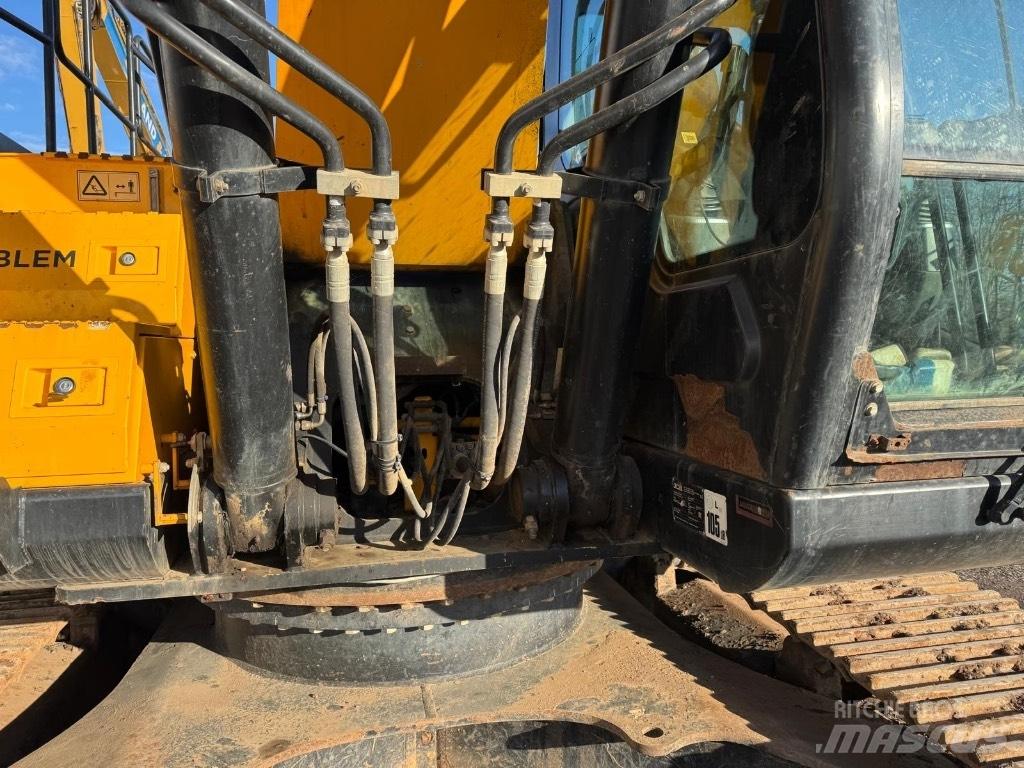JCB JS300 LC ( 35 Ton ) Telakaivukoneet