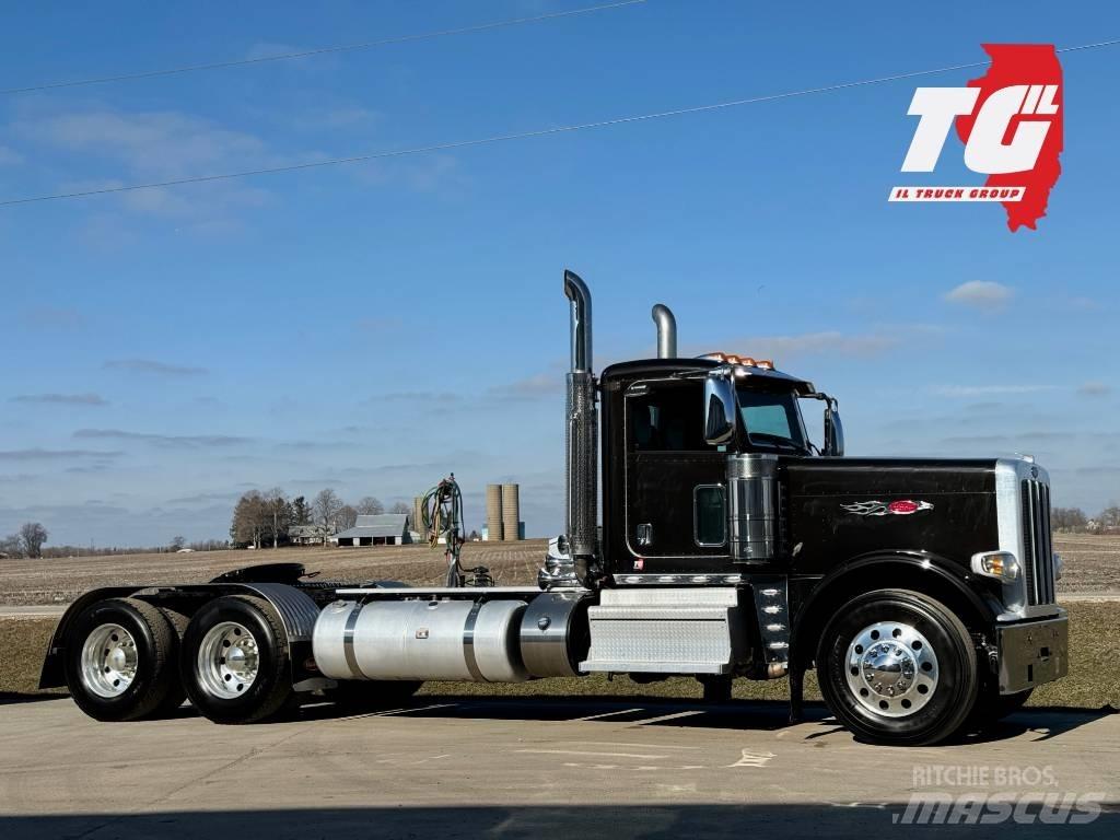 Peterbilt 389 Vetopöytäautot