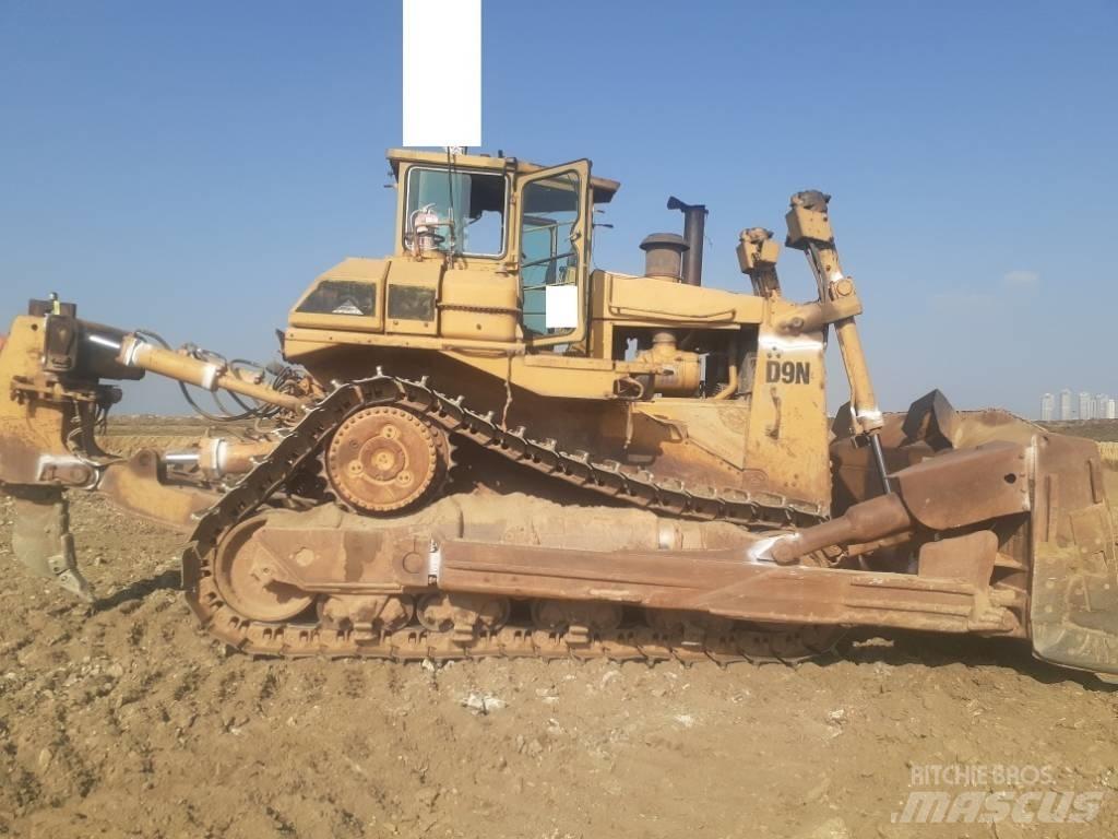 CAT D 9 N Telaketjupuskutraktorit