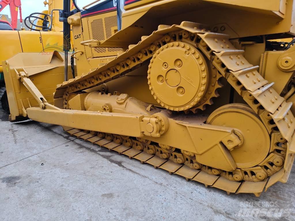 CAT D 7 R Tiehöylät