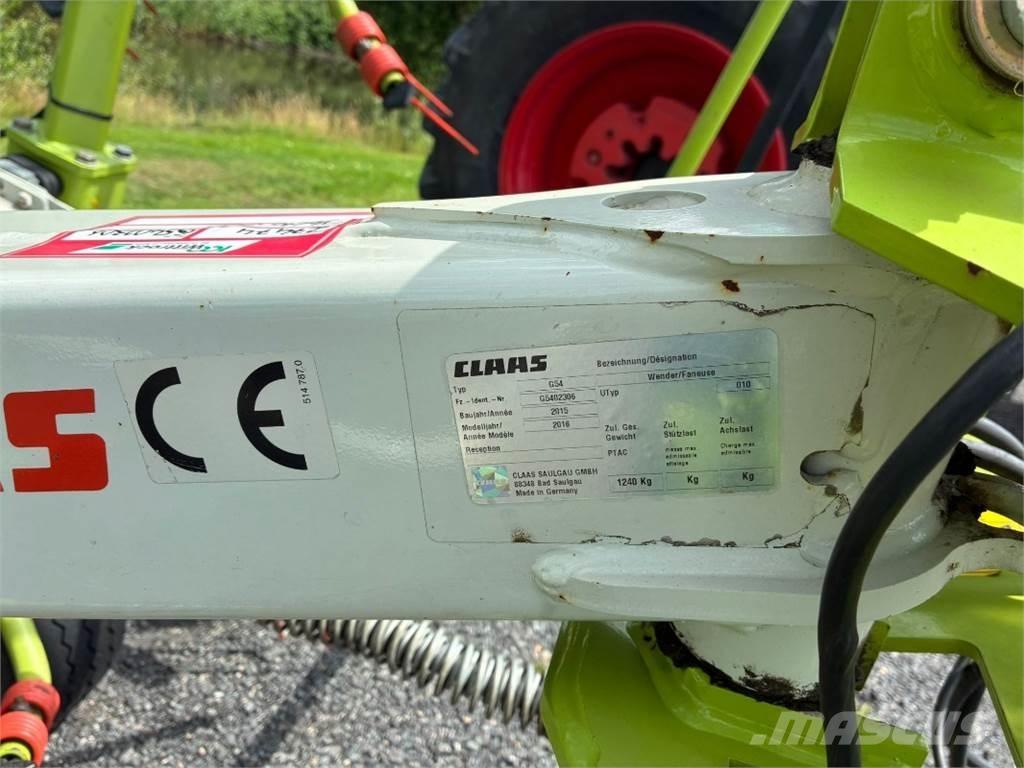 CLAAS Volto 900 Pöyhimet ja haravat