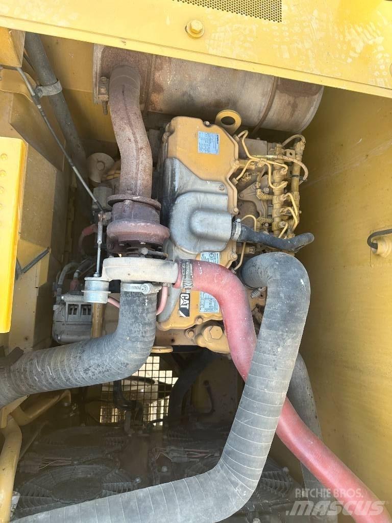 CAT 320 GC Telakaivukoneet