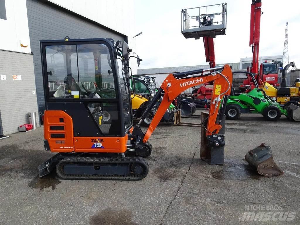 Hitachi ZX19-6CR Minikaivukoneet < 7t