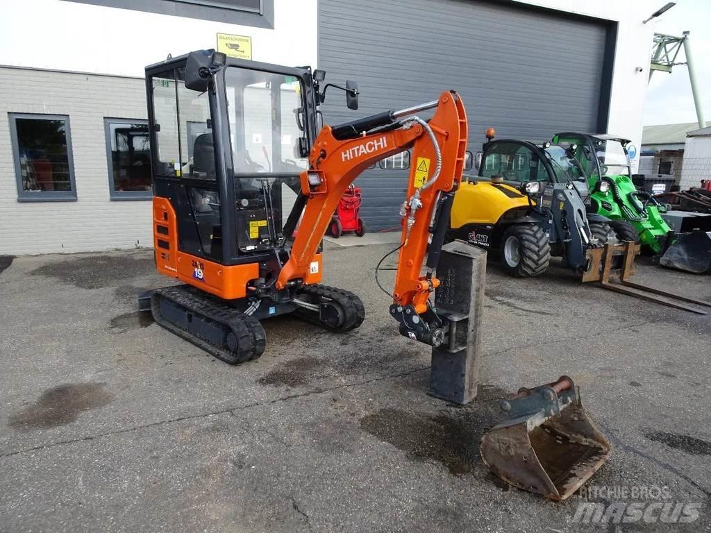 Hitachi ZX19-6CR Minikaivukoneet < 7t