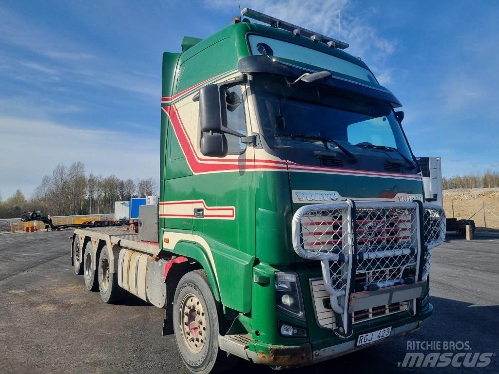 Volvo FH 16 700 8x4 Vetopöytäautot