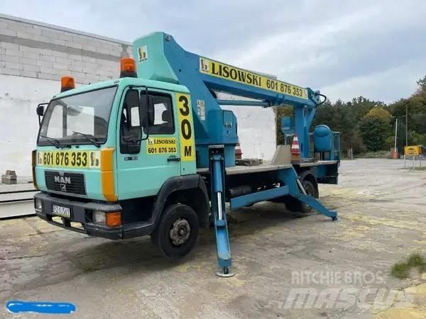 Wumag WT300 Nostolava-autot