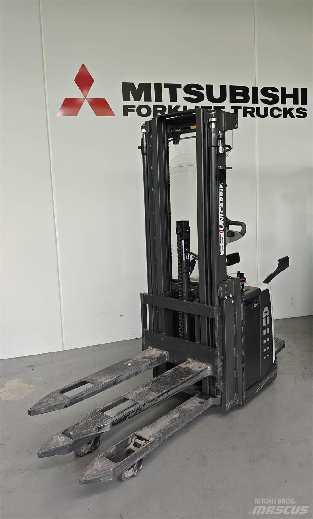 Atlet PSP160 Lavansiirtotrukit ajotasolla