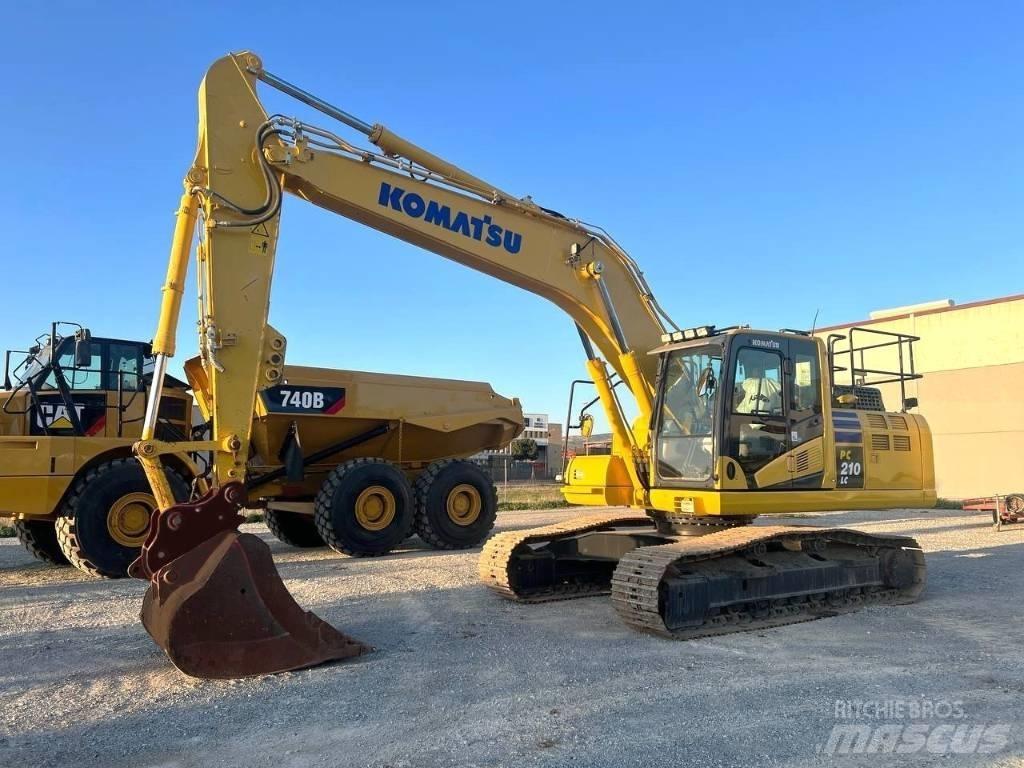 Komatsu PC 210 LC Telakaivukoneet