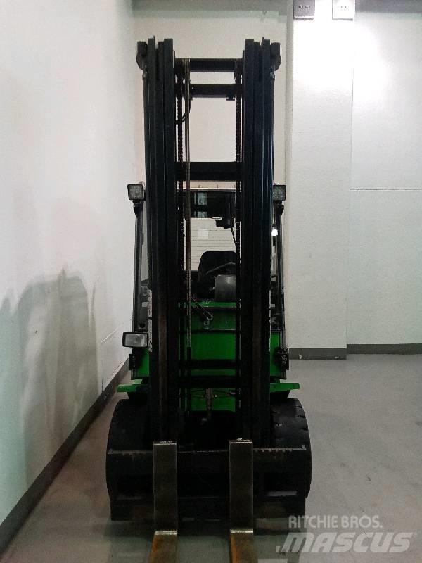 Cesab Drago 250 Dieseltrukit