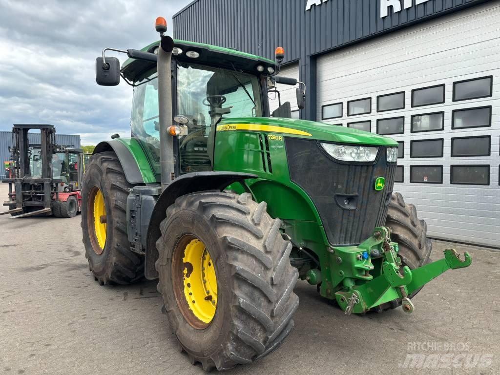 John Deere 7280 R Traktorit
