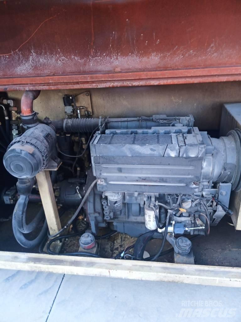 JLG 245-25 Saksilavat