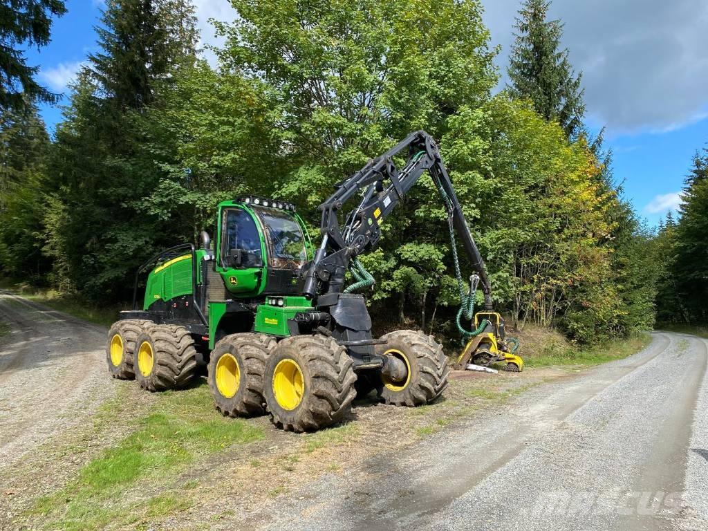 John Deere 1270 G Harvesterit