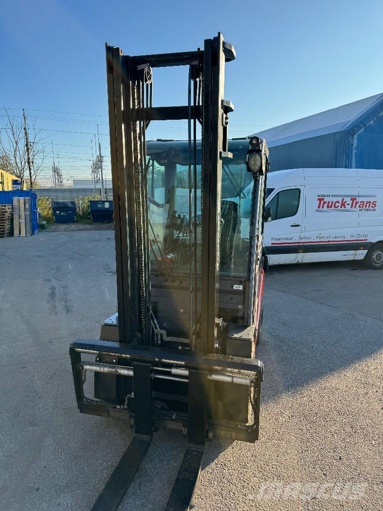 Toyota 02-8FDF25 Dieseltrukit