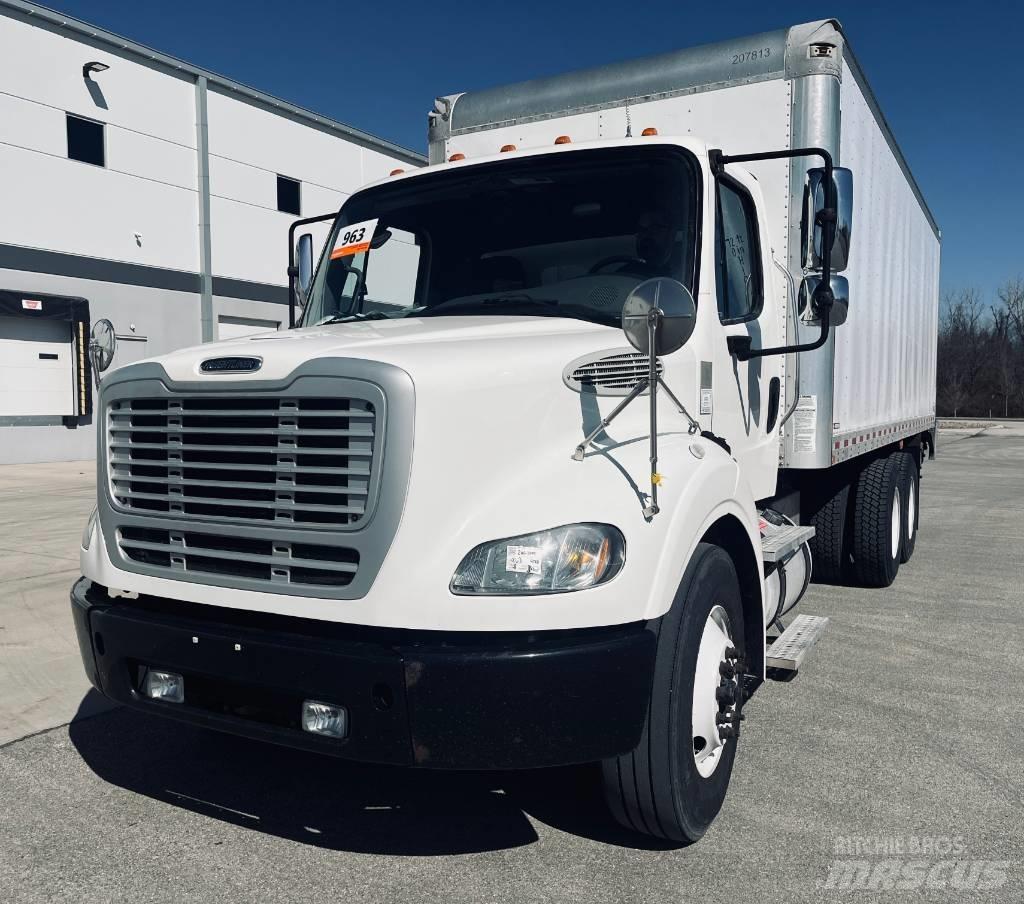 Freightliner M 106 Umpikorikuorma-autot