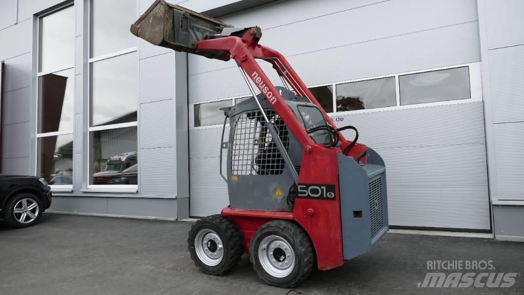 Neuson 501 S Liukuohjatut kuormaajat