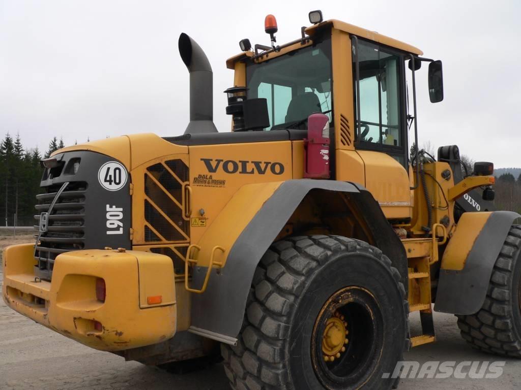 Volvo L 90 F Pyöräkuormaajat