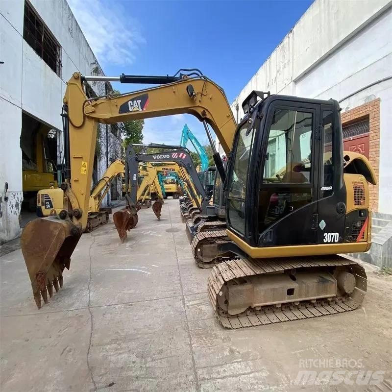 CAT 307 Telakaivukoneet